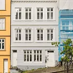 Apartment Dinbnb L 500m To The Market! 65 Sqm Of Comfort & Luxury *